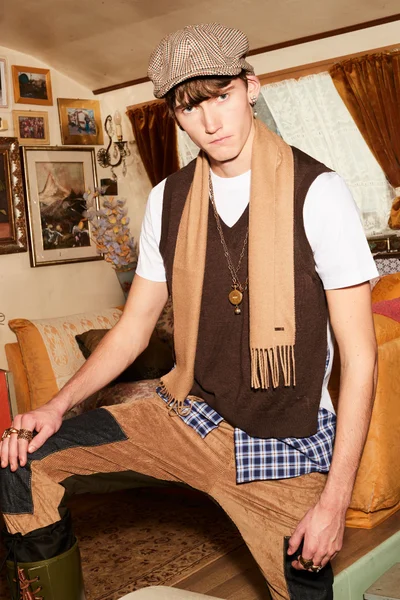Look 8